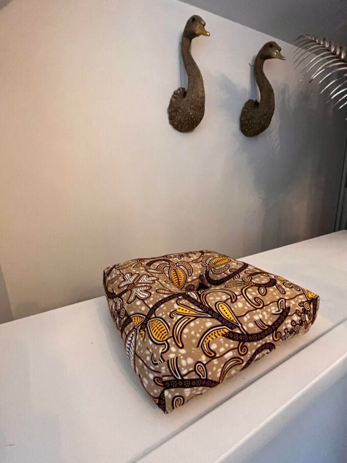 piercingkussen piercing pillow